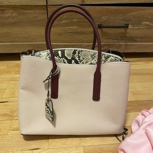 NWT: Kate Spade Leather Purse